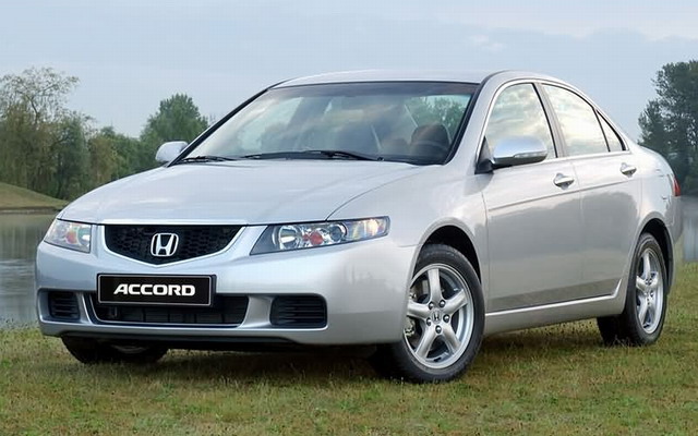Honda Accord 2.4i