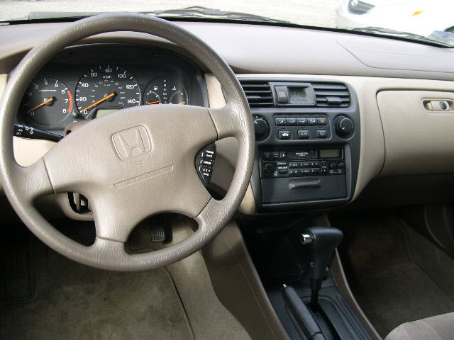 Honda Accord 2000