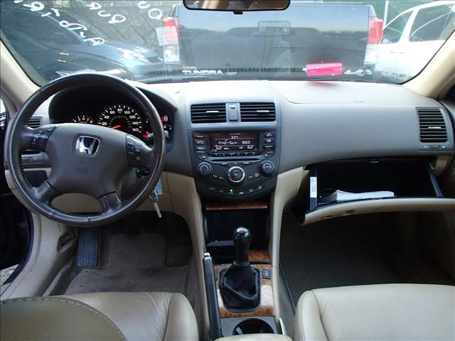Honda Accord 2004