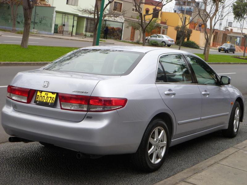 Honda Accord 2004