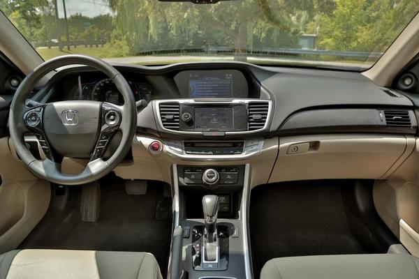Honda Accord 3015
