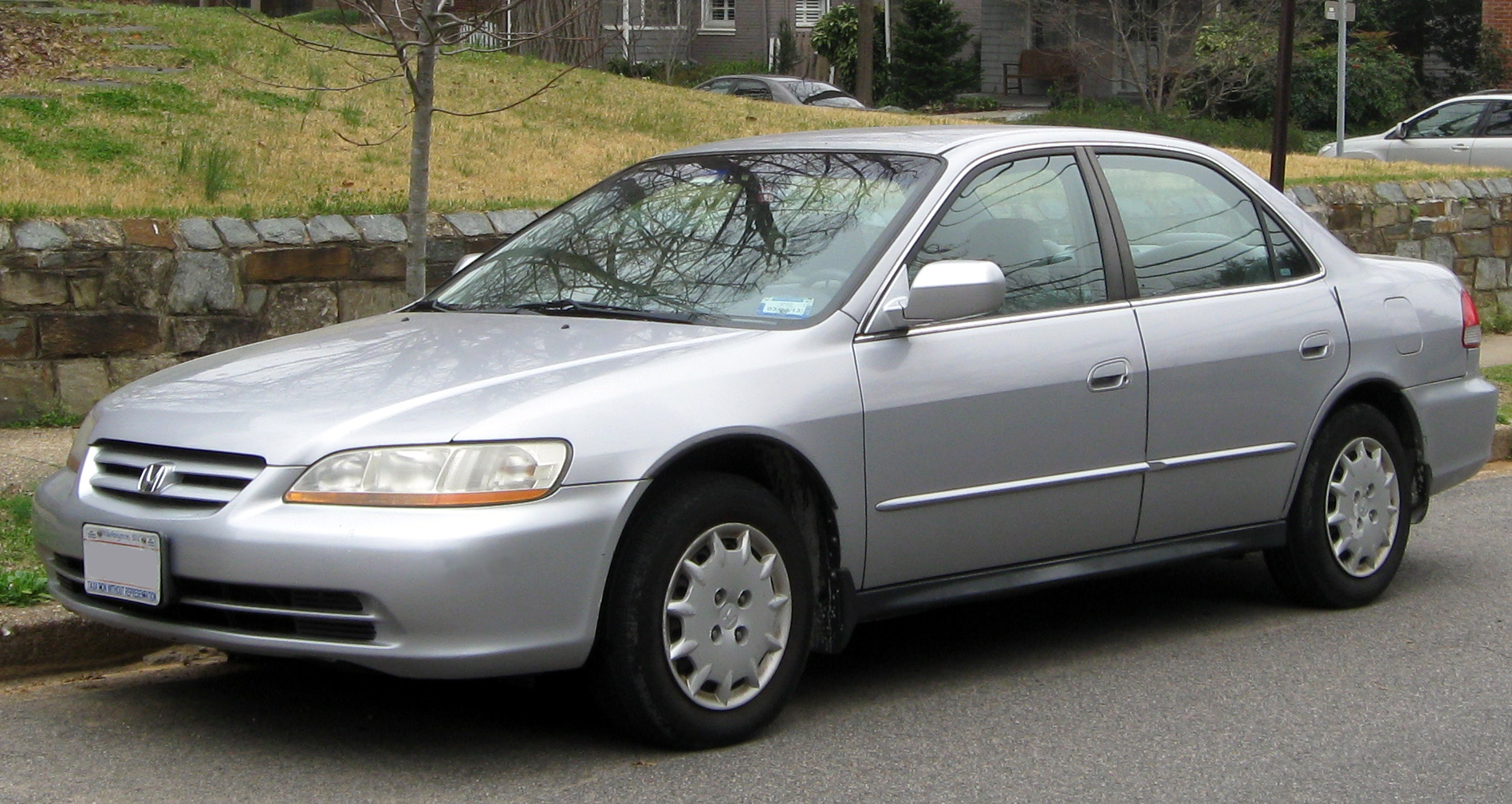Honda Accord 5 Door