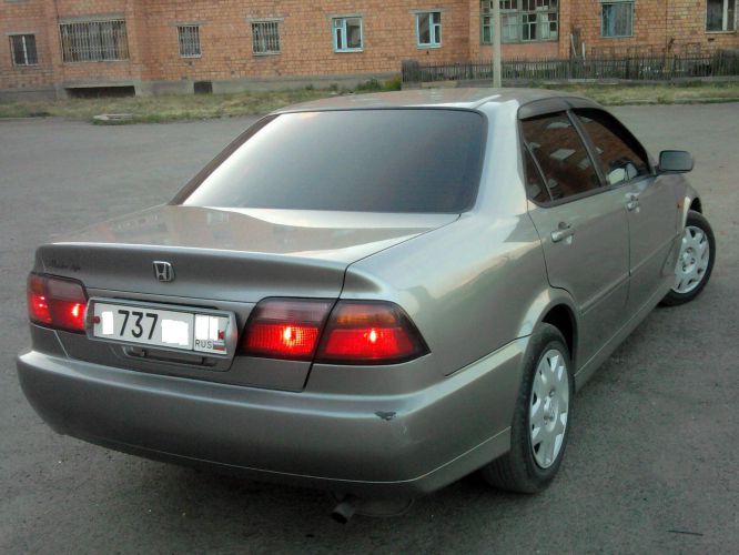 Honda Accord 6th