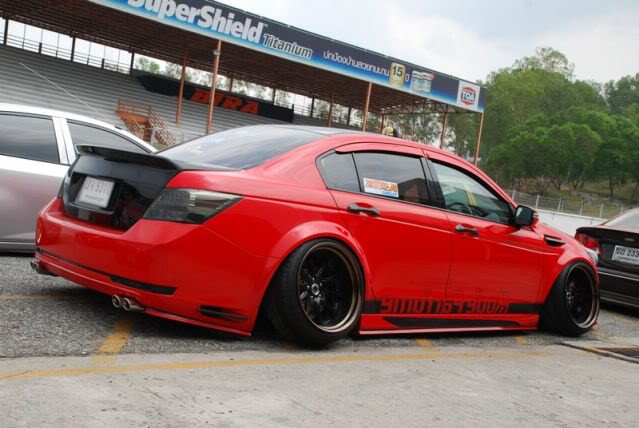 Honda Accord Hellaflush