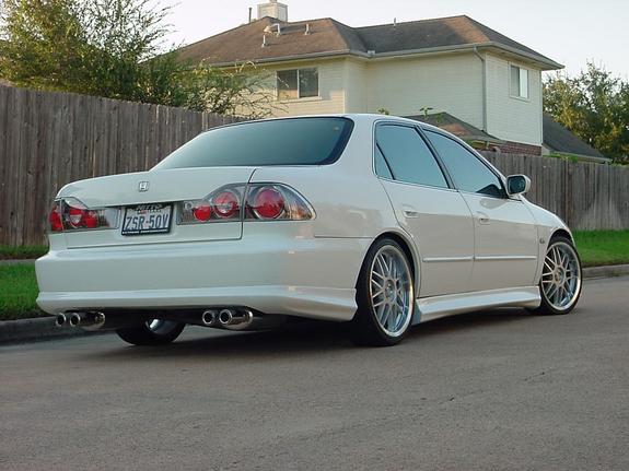Honda Accord Hellaflush