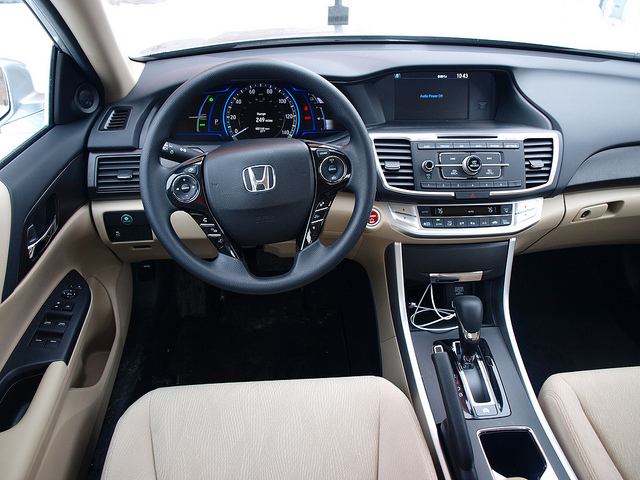 Honda Accord Hybrid 2014