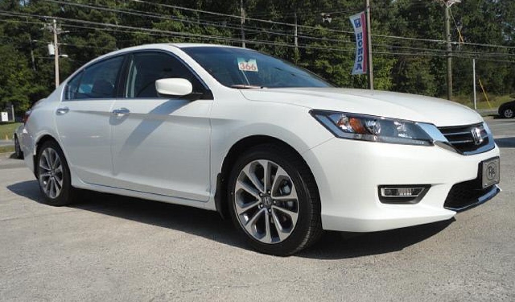 Honda Accord Sport White