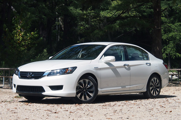 Honda Accord White 2014