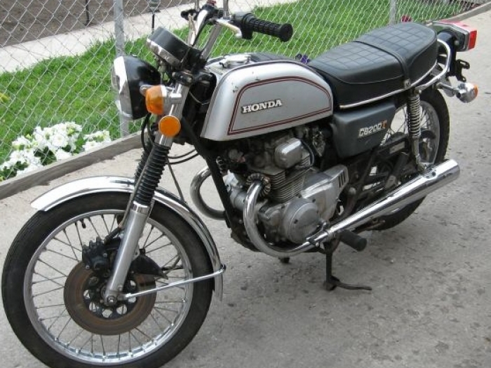 Honda Cb 200