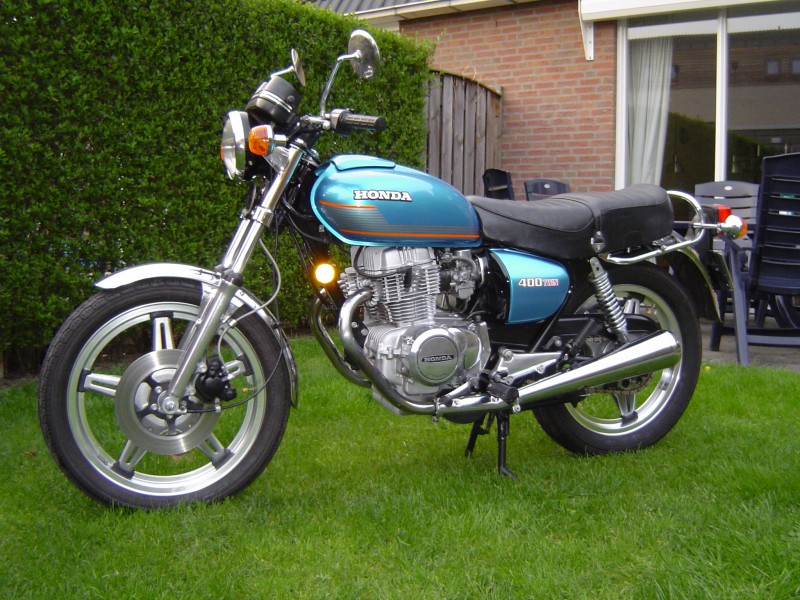Honda Cb 400 T