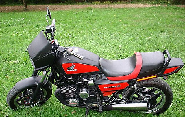 Honda Cb 700