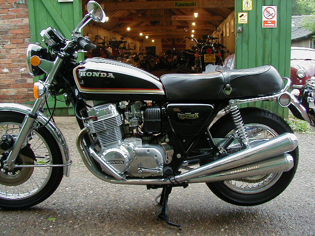 Honda Cb 750 K7