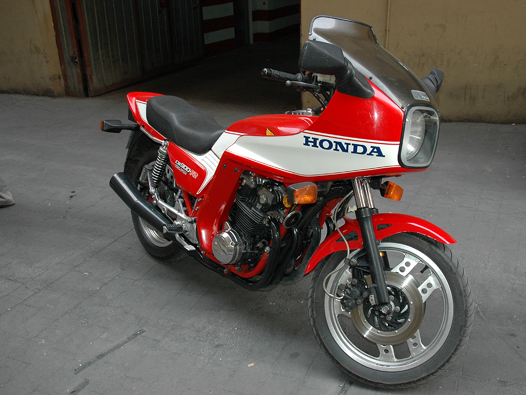 Honda Cb 900 F2