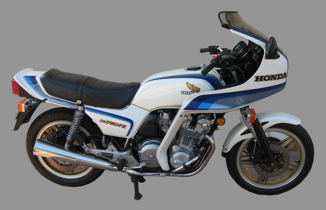 Honda Cb F2