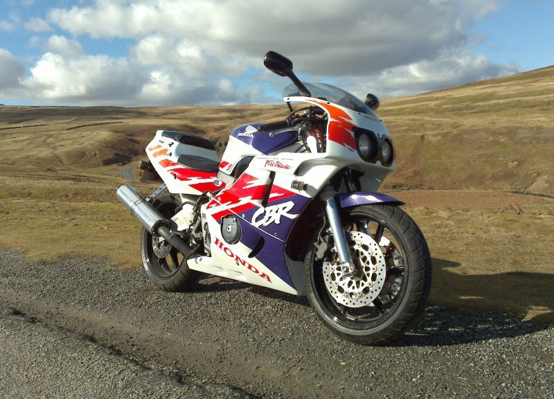 Honda Cbr 400