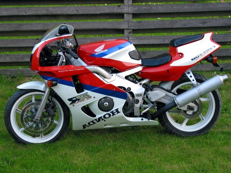 Honda Cbr 400