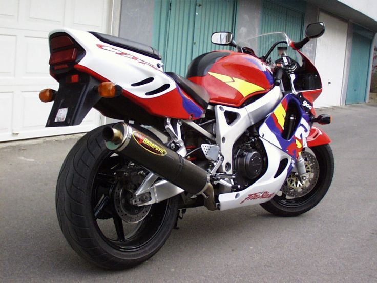 Honda Cbr 900