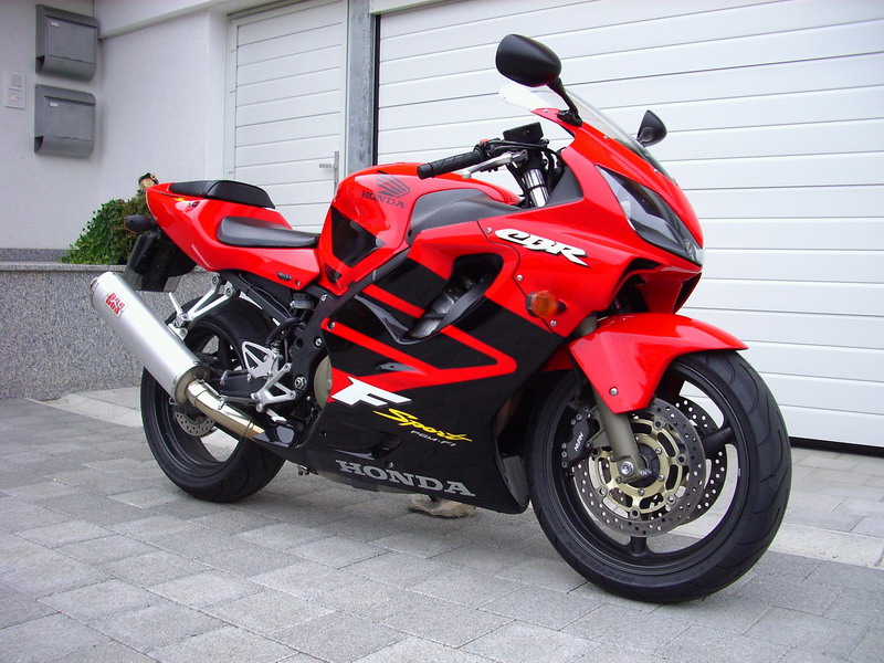 Honda Cbr F