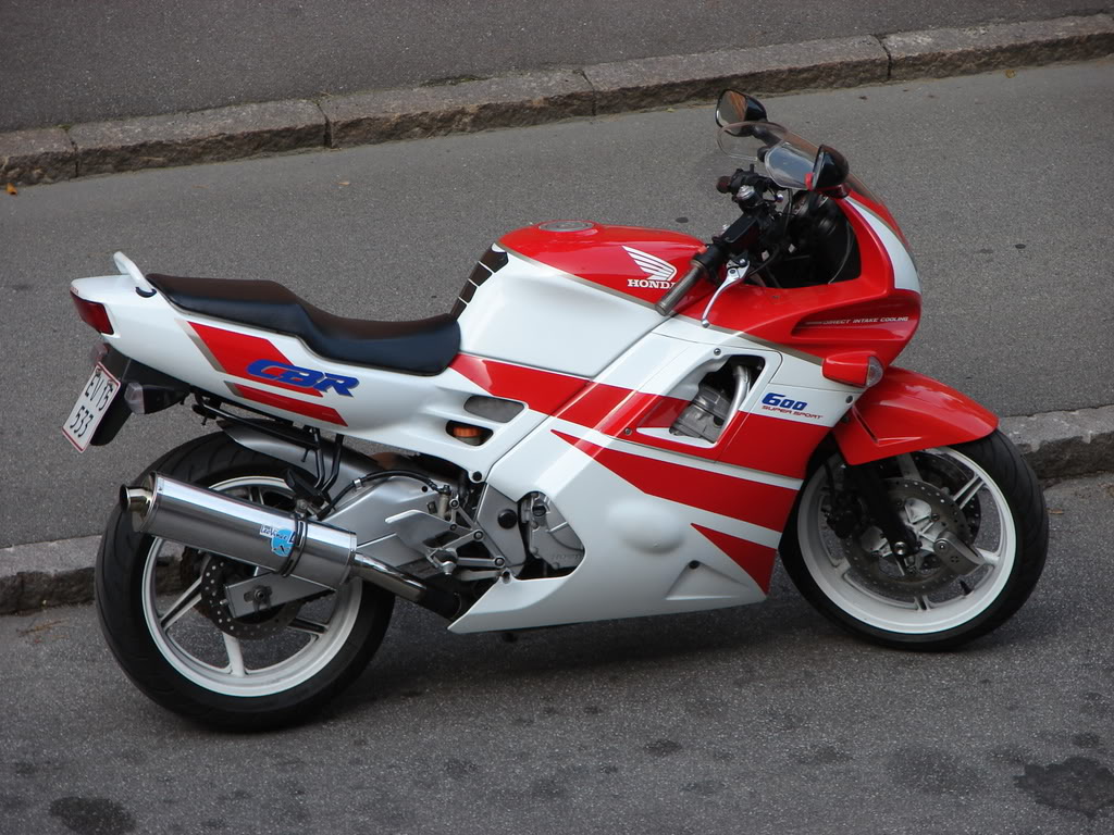 Honda Cbr F2