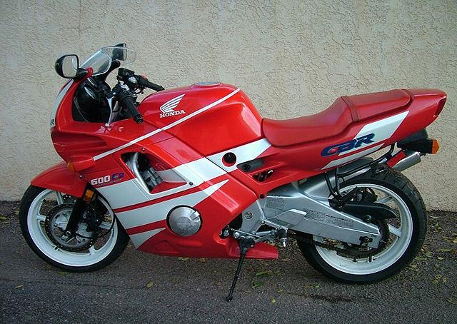 Honda Cbr F2