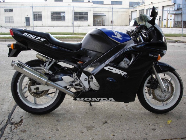 Honda Cbr F2