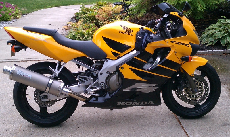 Honda Cbr F4