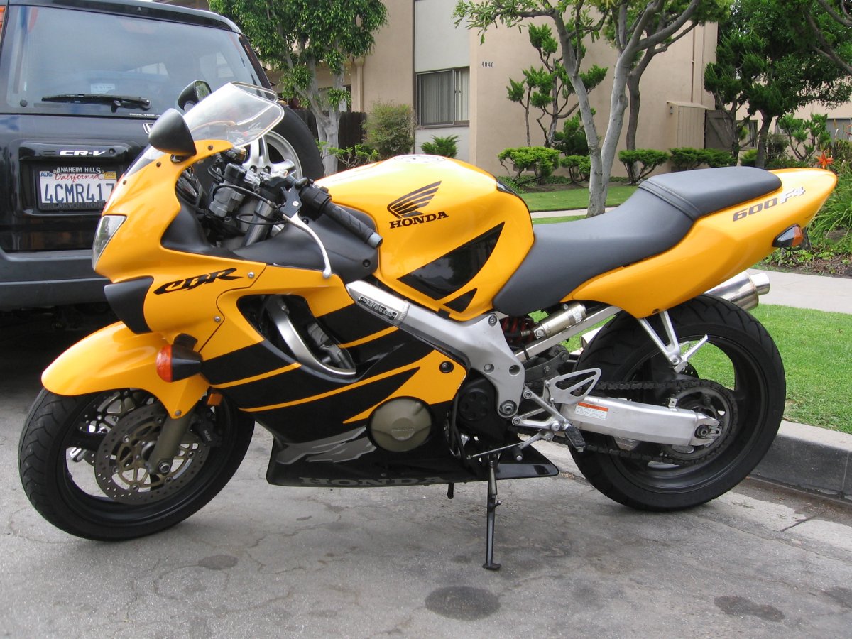 Honda Cbr F4