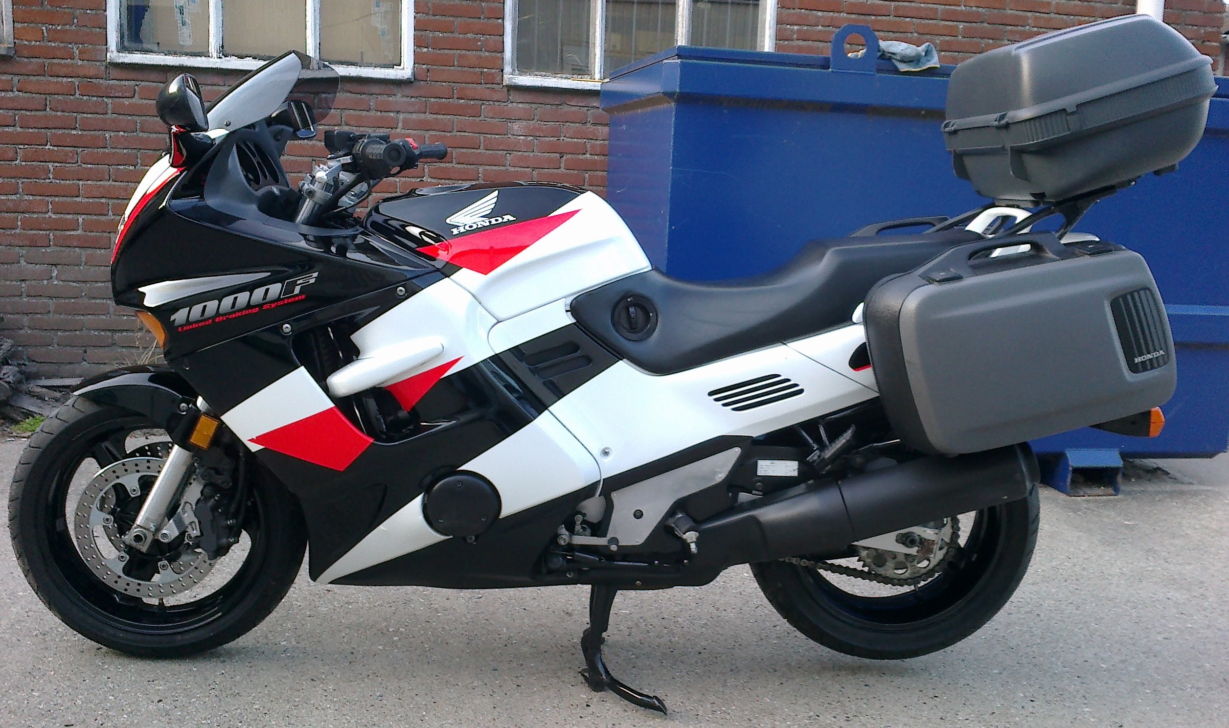Honda Cbr1000f
