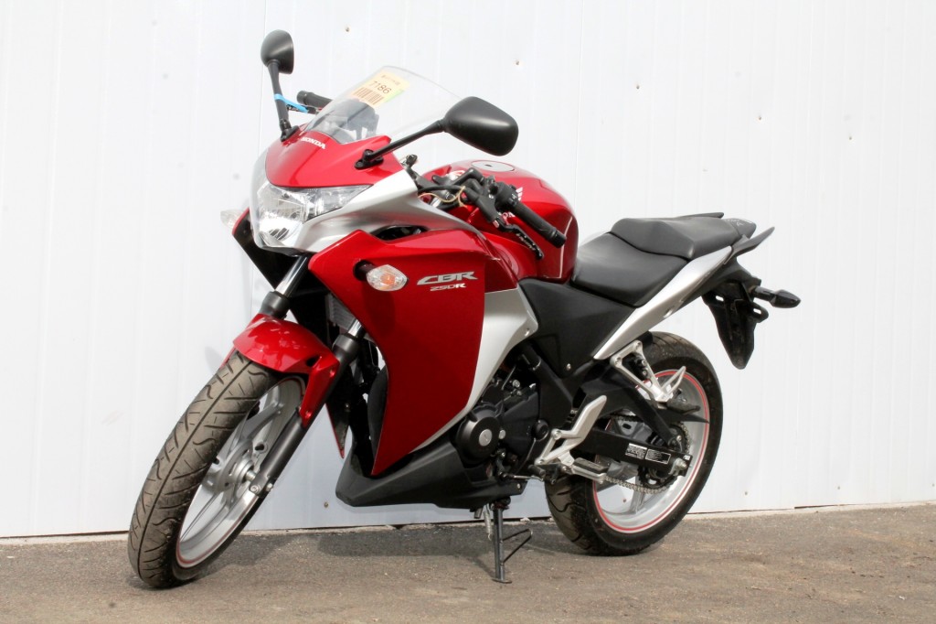 Honda Cbr250r