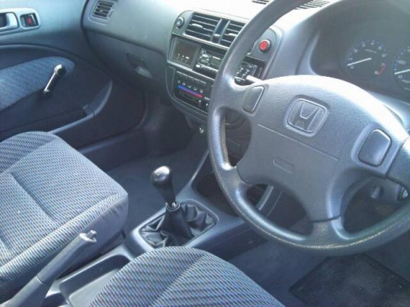 Honda Civic 1.4 I