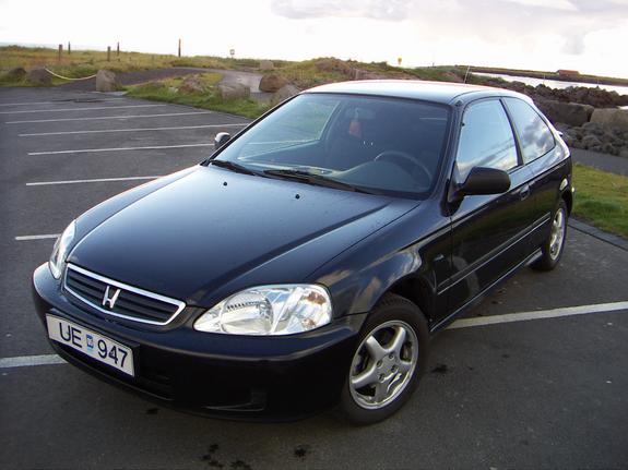 Honda Civic 1.4i S