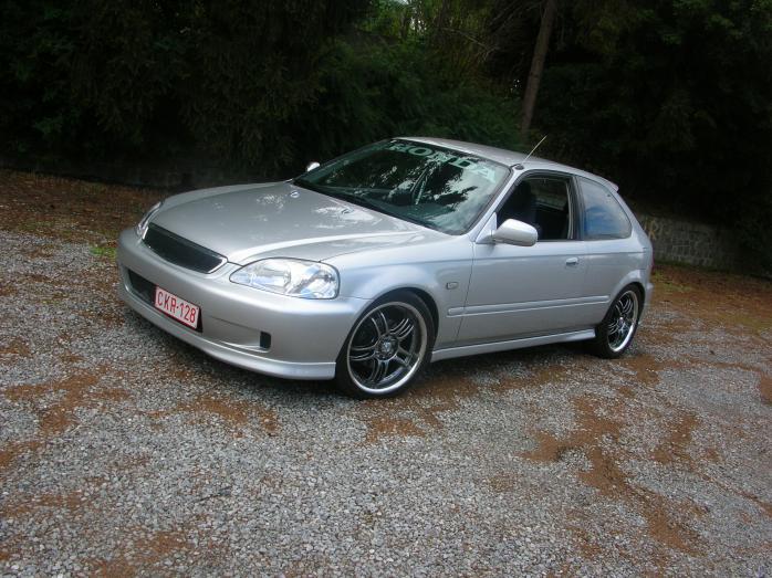 Honda Civic 1.4i S