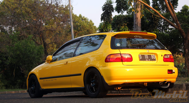 Honda Civic Estilo
