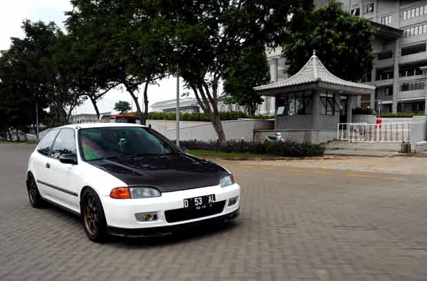 Honda Civic Lama
