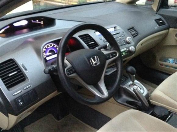 Honda Civic Premium