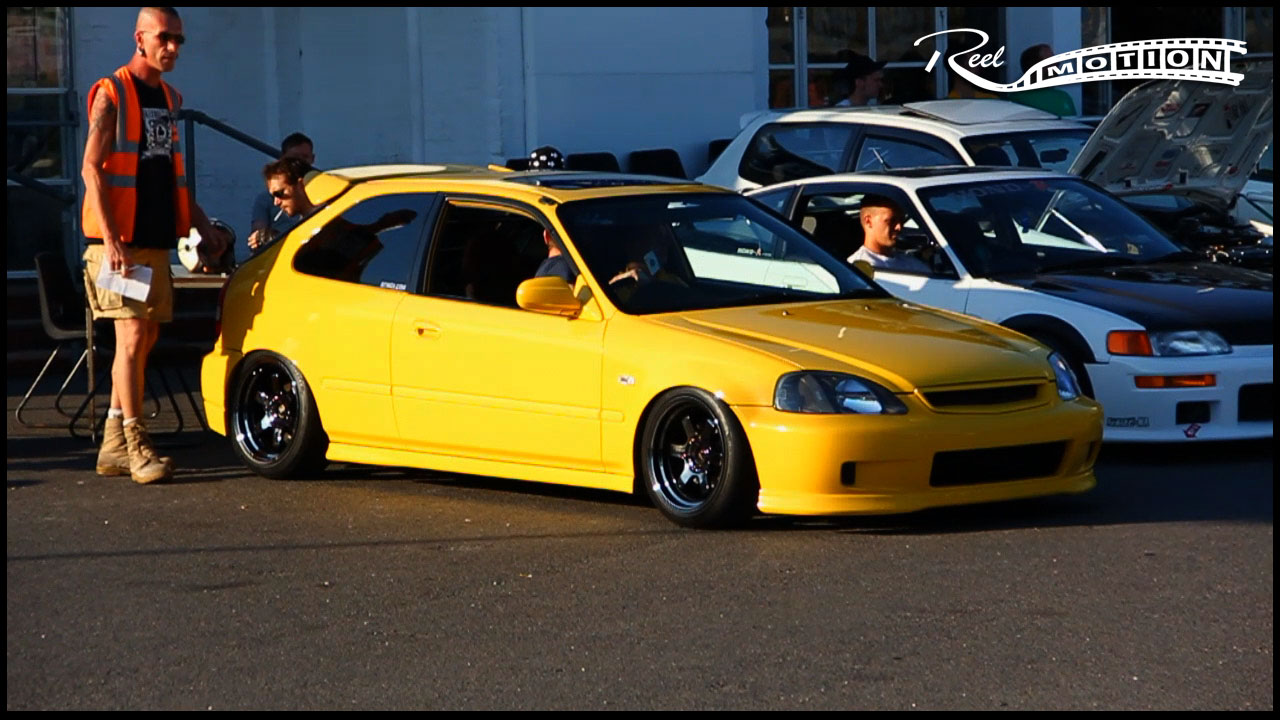 Honda Civic Yellow