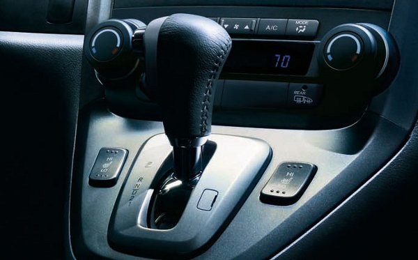 Honda CR-V 5 speed automatic transmission