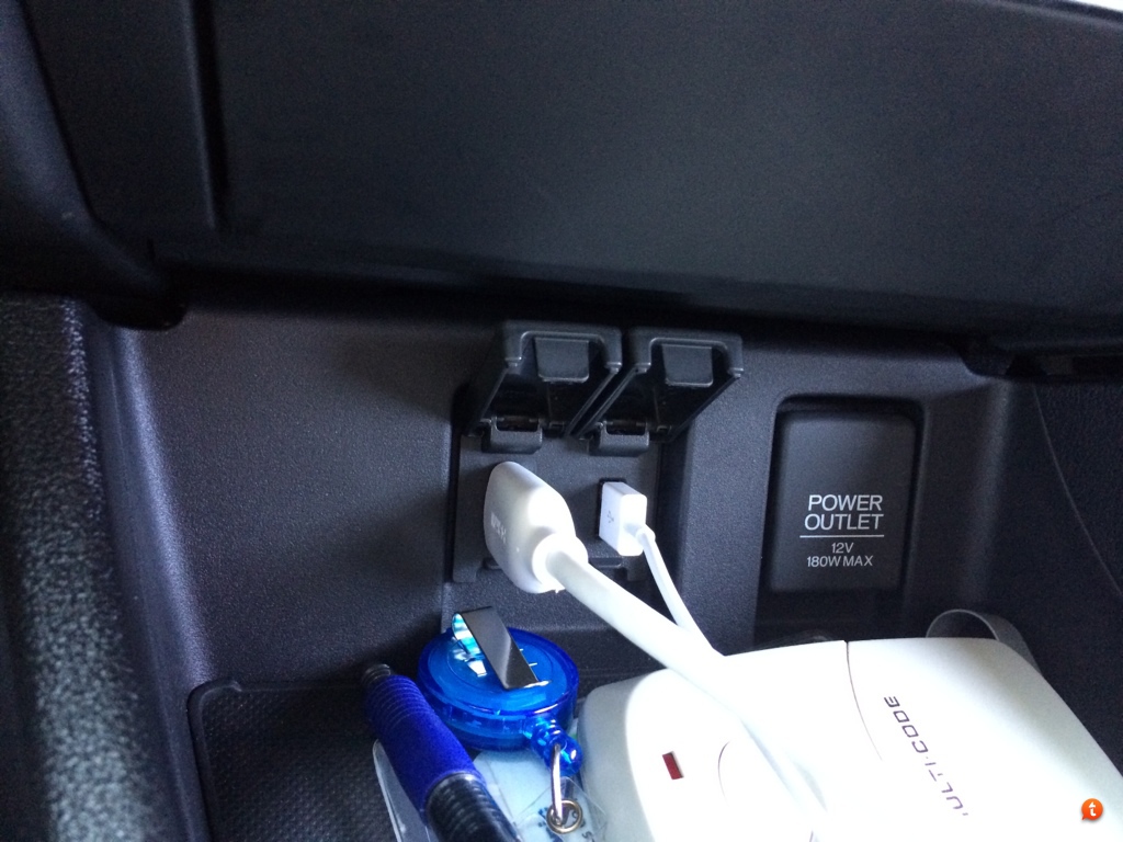 Honda CR-V hdmi cable