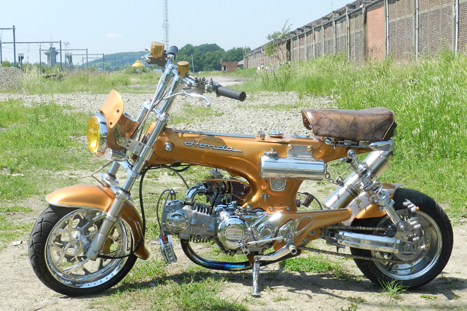 Honda Dax Custom