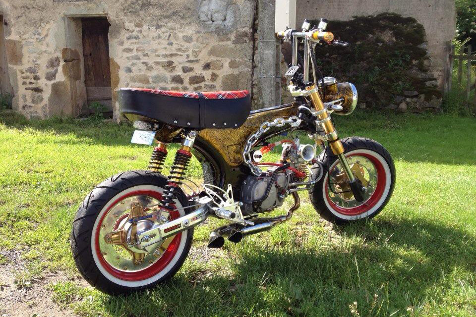 Honda Dax Custom