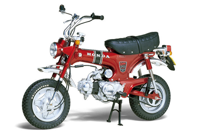 Honda Dax St70
