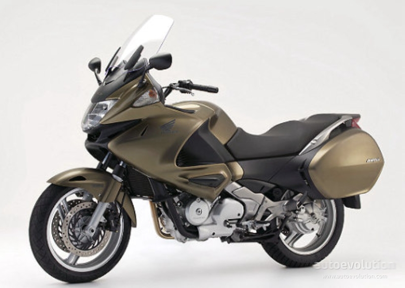 Honda Deauville 700