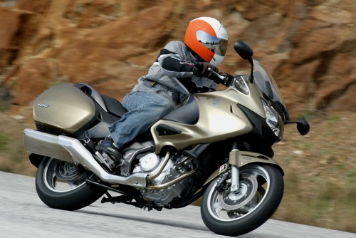 Honda Deauville Nt700va