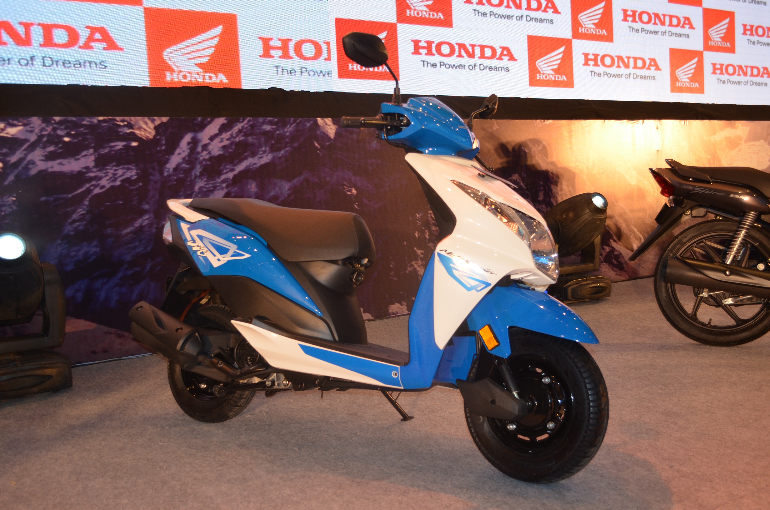Honda Dio 2015 Model