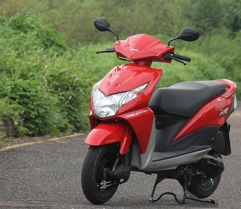 Honda Dio Scooty