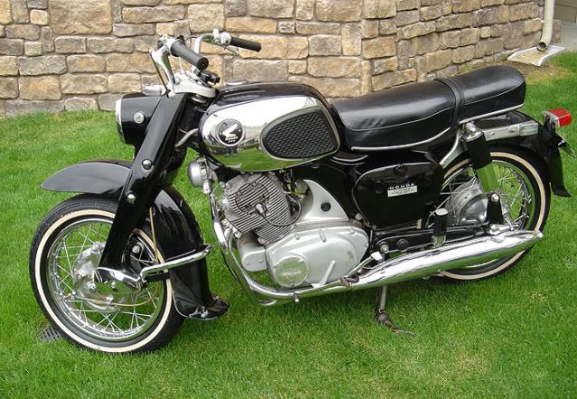 Honda Dream 305