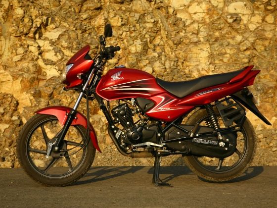 Honda Dream Yuga 2015