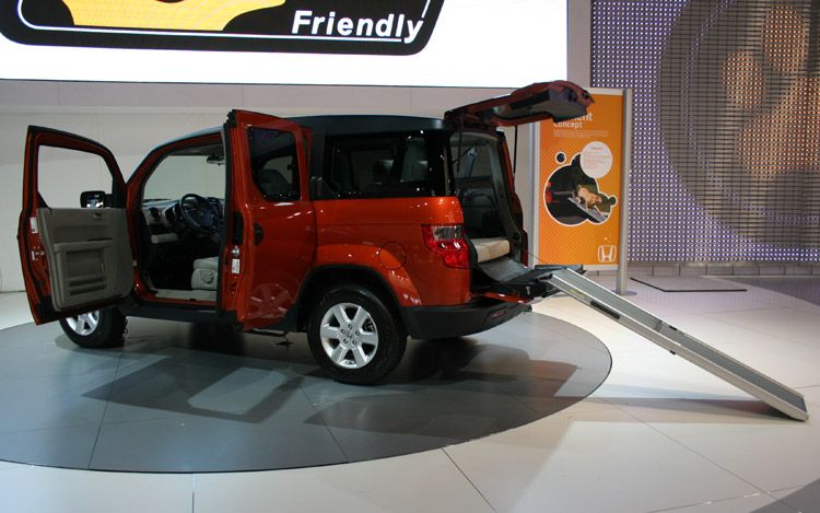 Honda Element Dog Edition