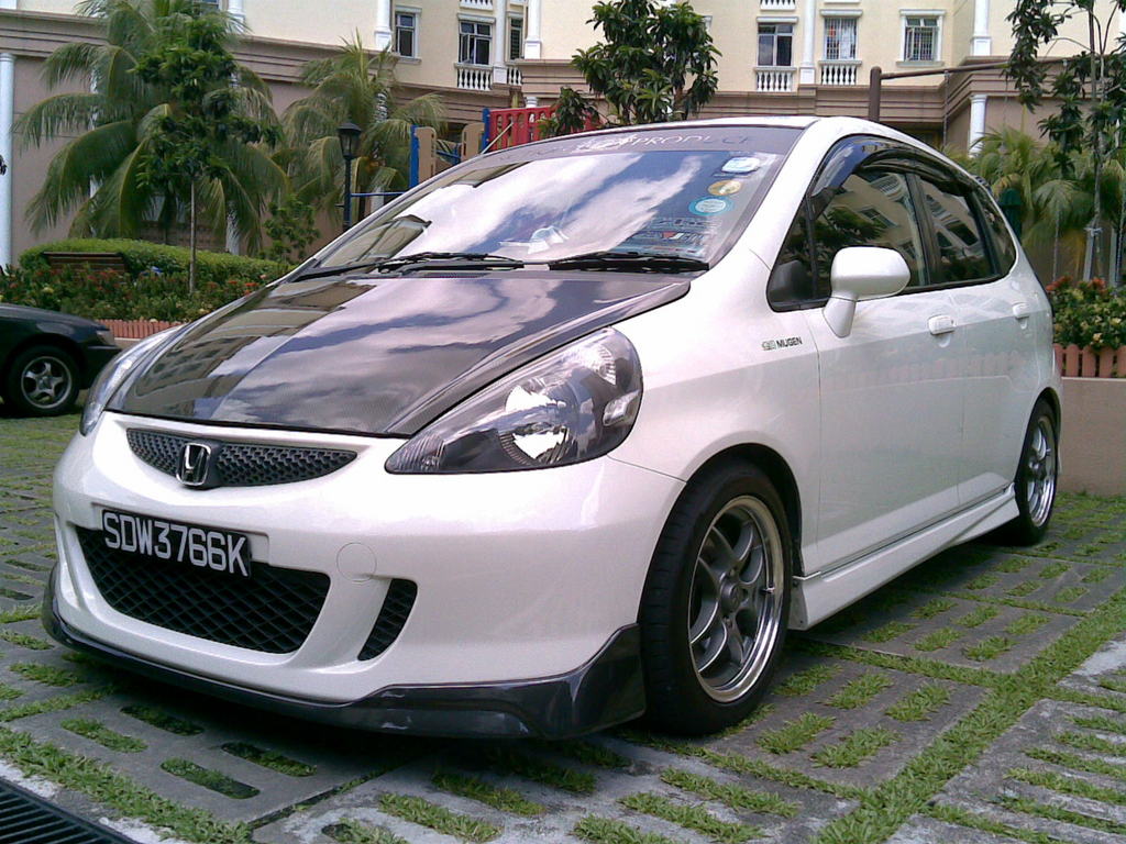 Honda Fit 2003