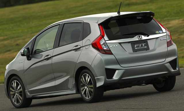 Honda Fit Hybrid 2016